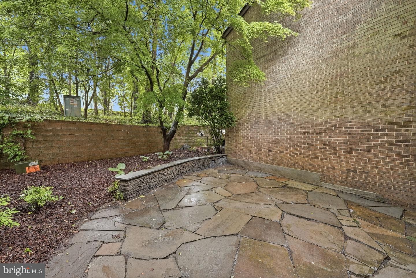 11926 Escalante Court photo 32