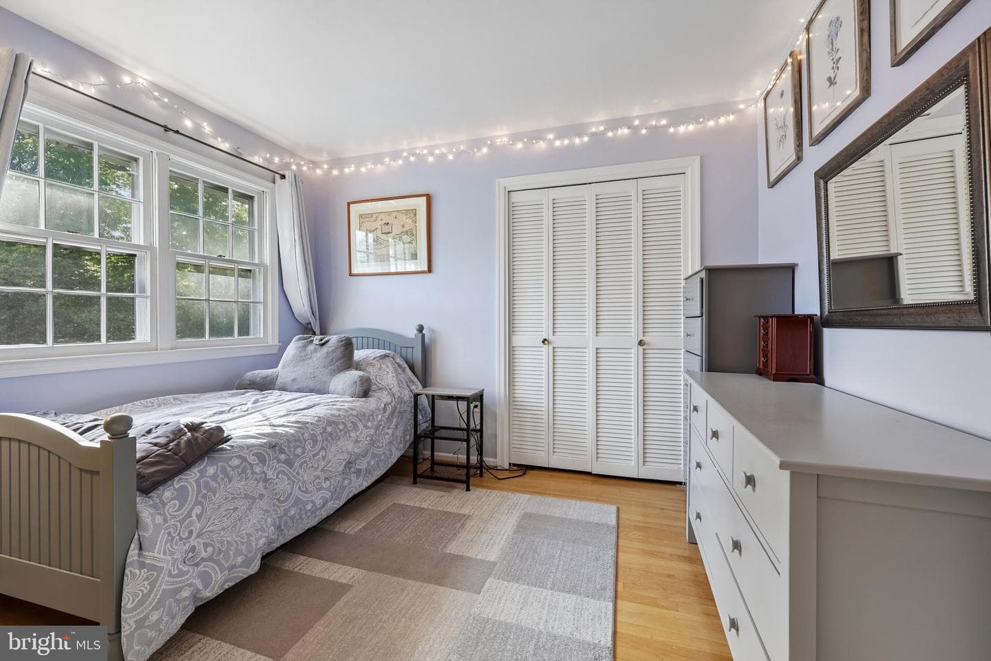 2205 Abbotsford photo 18