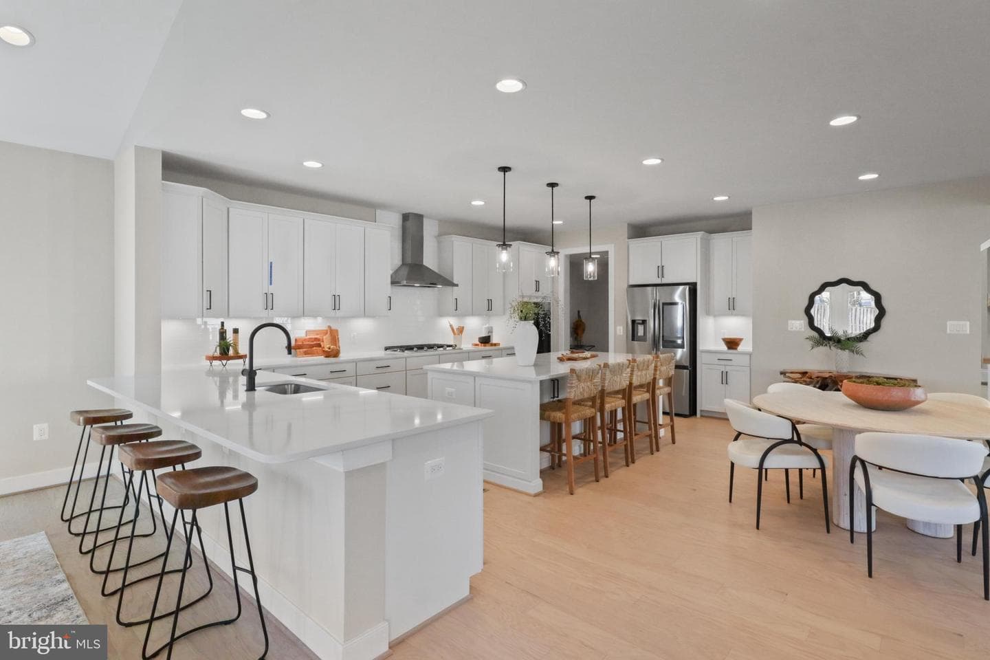 1103 Desale Street SW photo 28