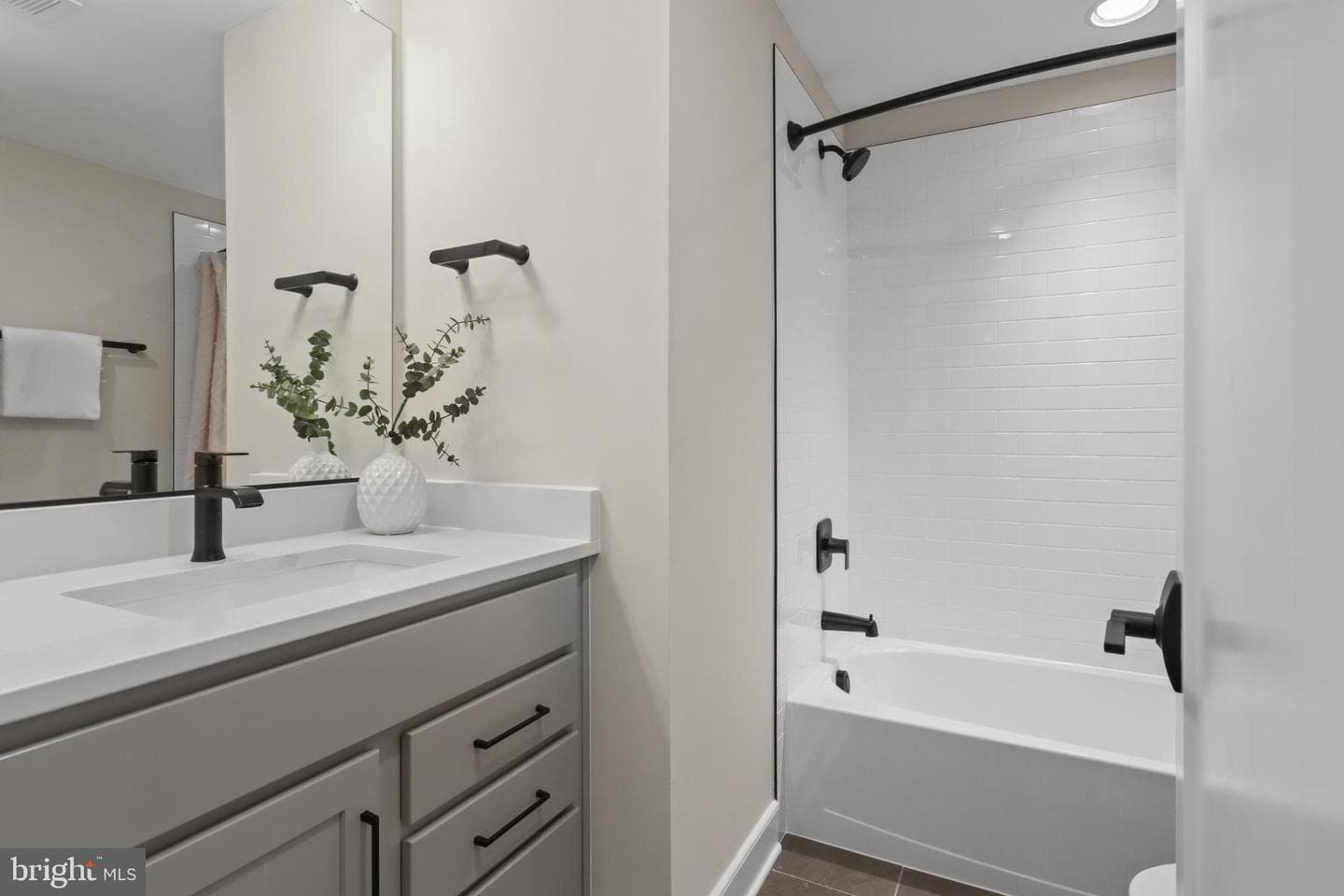1103 Desale Street SW photo 57