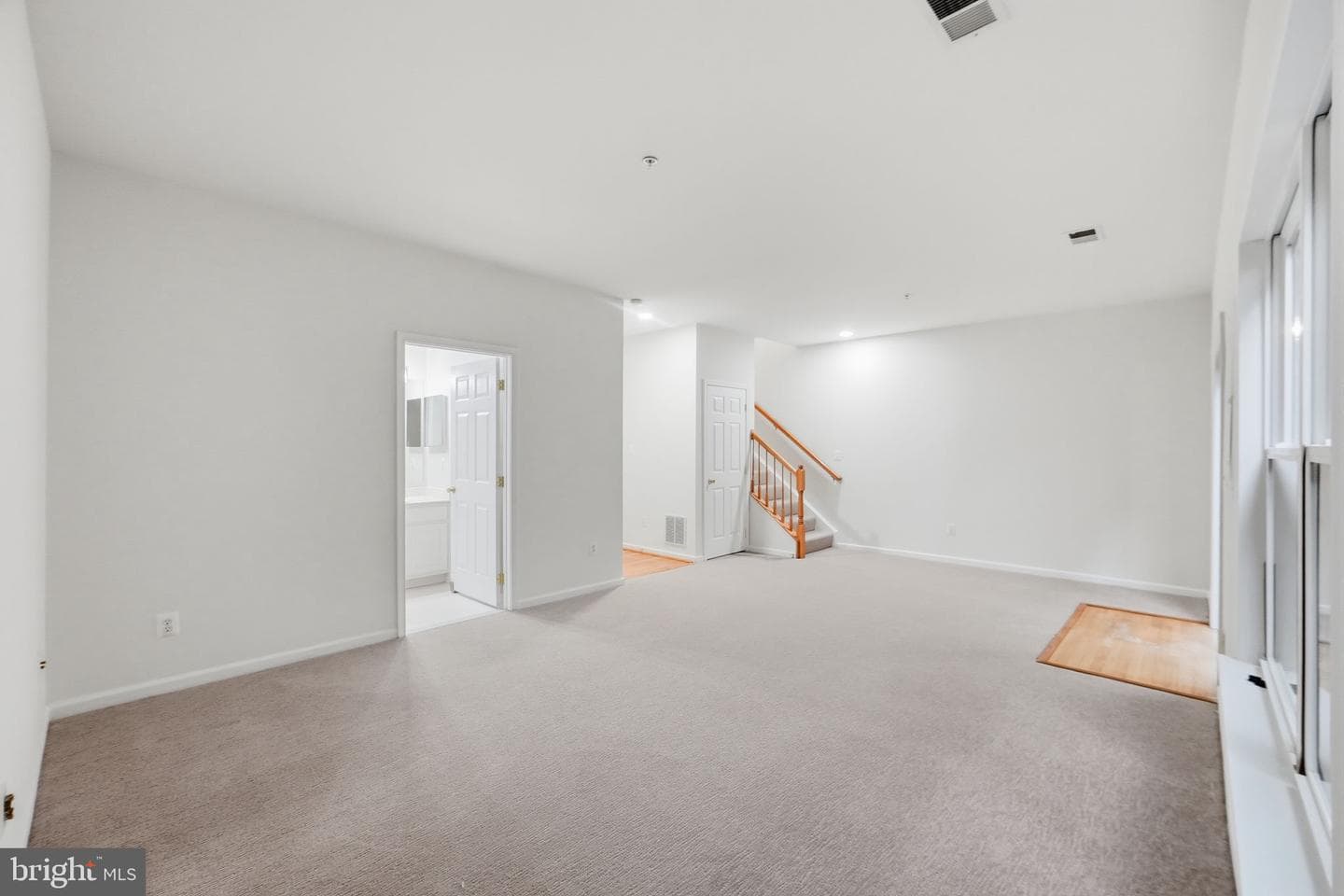 4118 Leclair Court photo 33