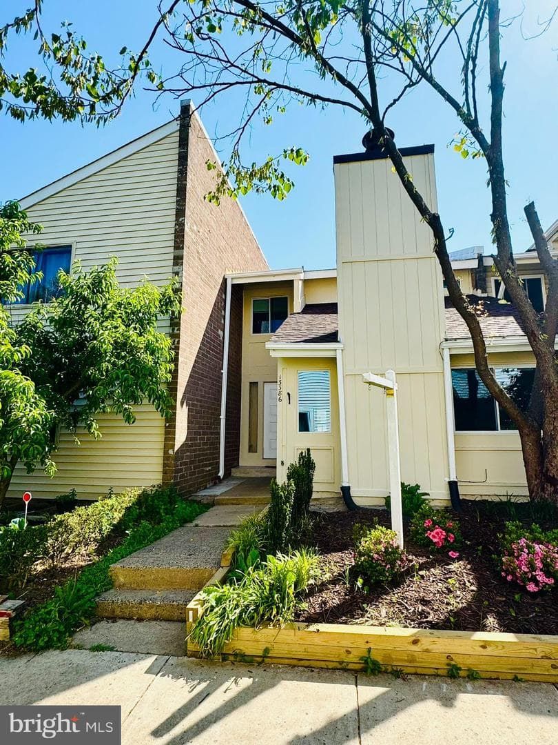 13386 Hungerford Place photo 3