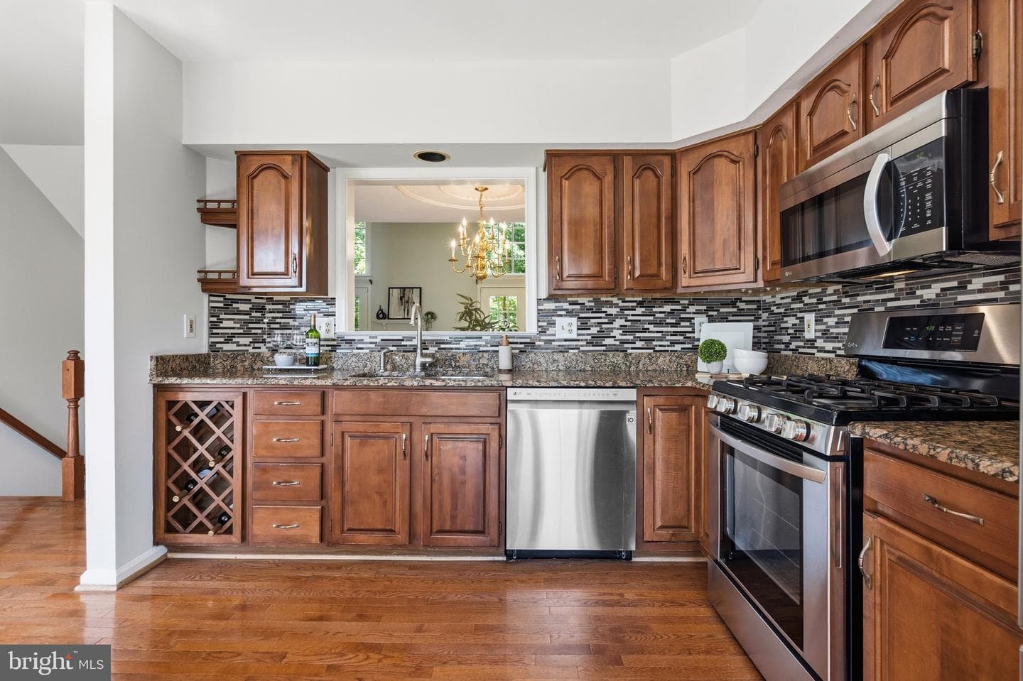 5529 Sully Lake Drive photo 16