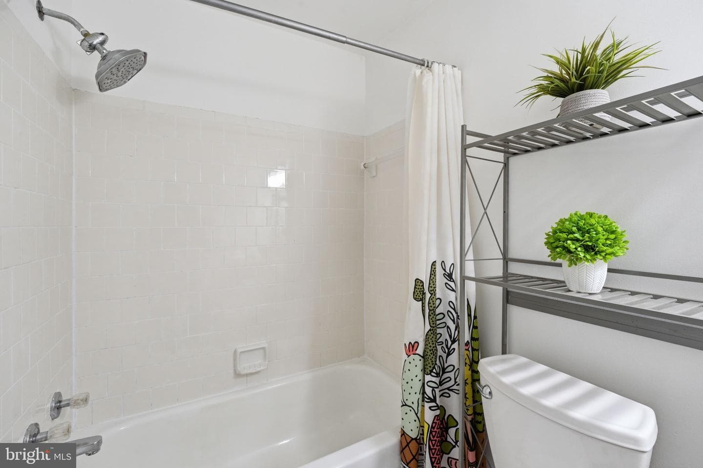 2845 Windsor Drive #303 photo 18