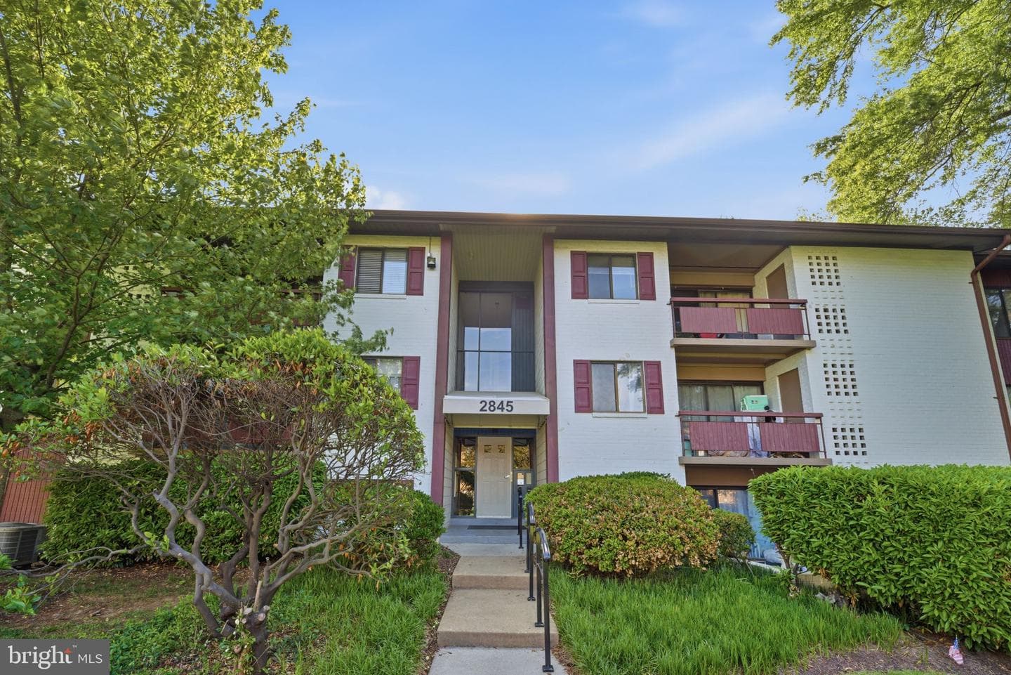2845 Windsor Drive #303 photo 27