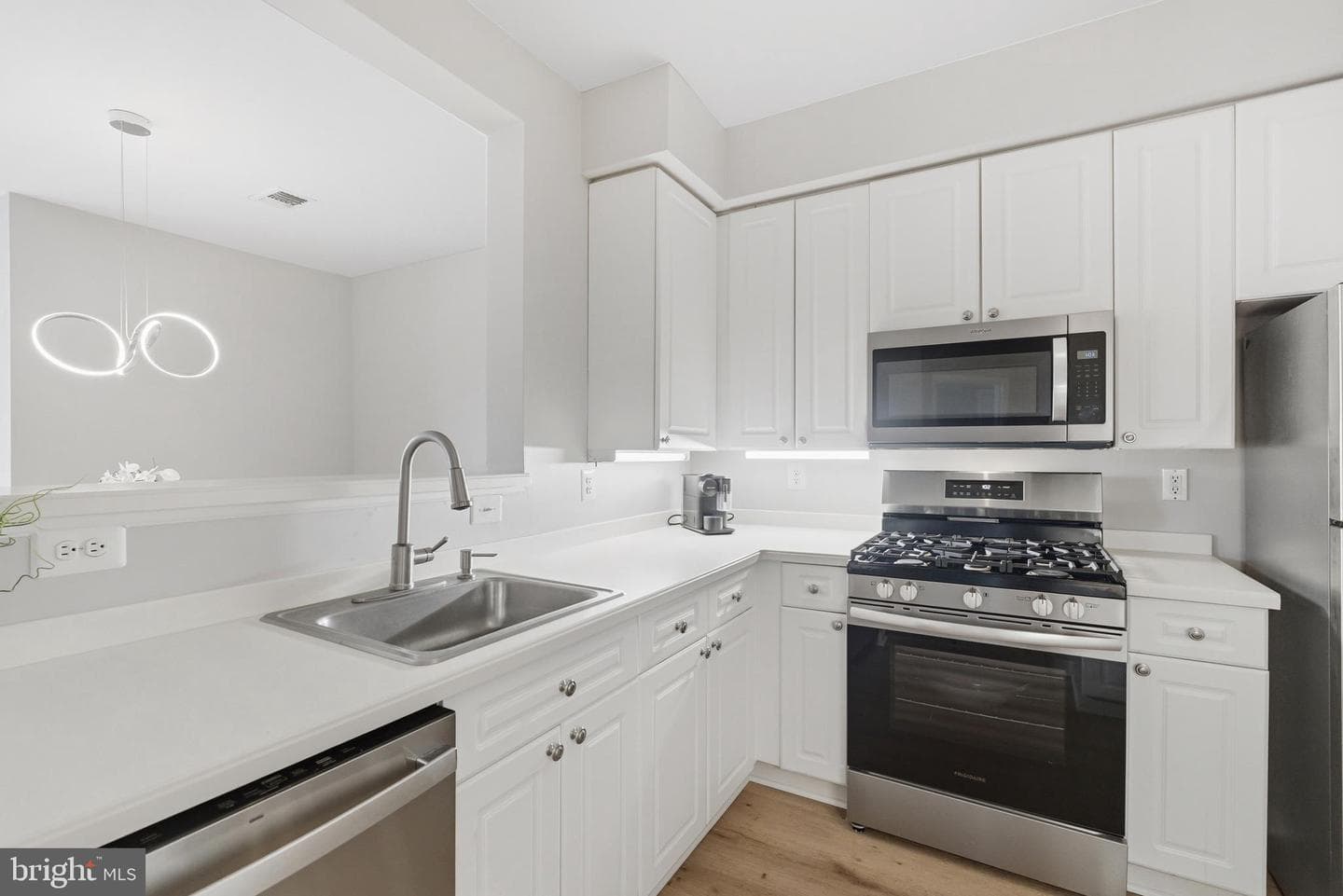 1860 Stratford Park Place #305 photo 13