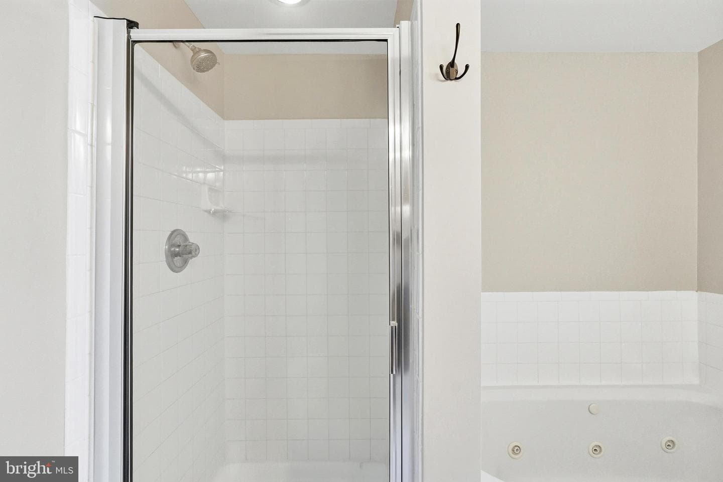 1860 Stratford Park Place #305 photo 19