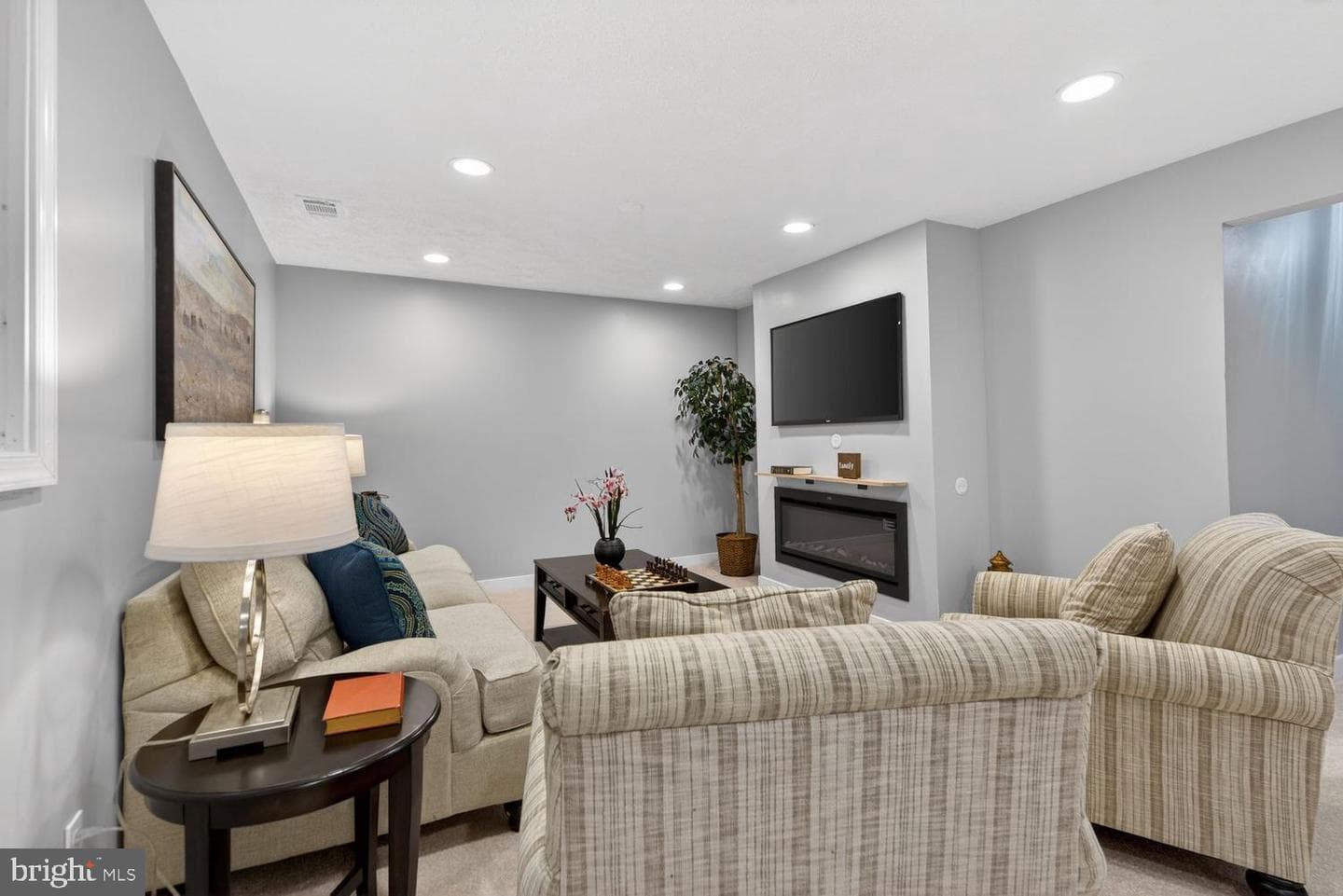 8532 Lakinhurst Lane photo 44
