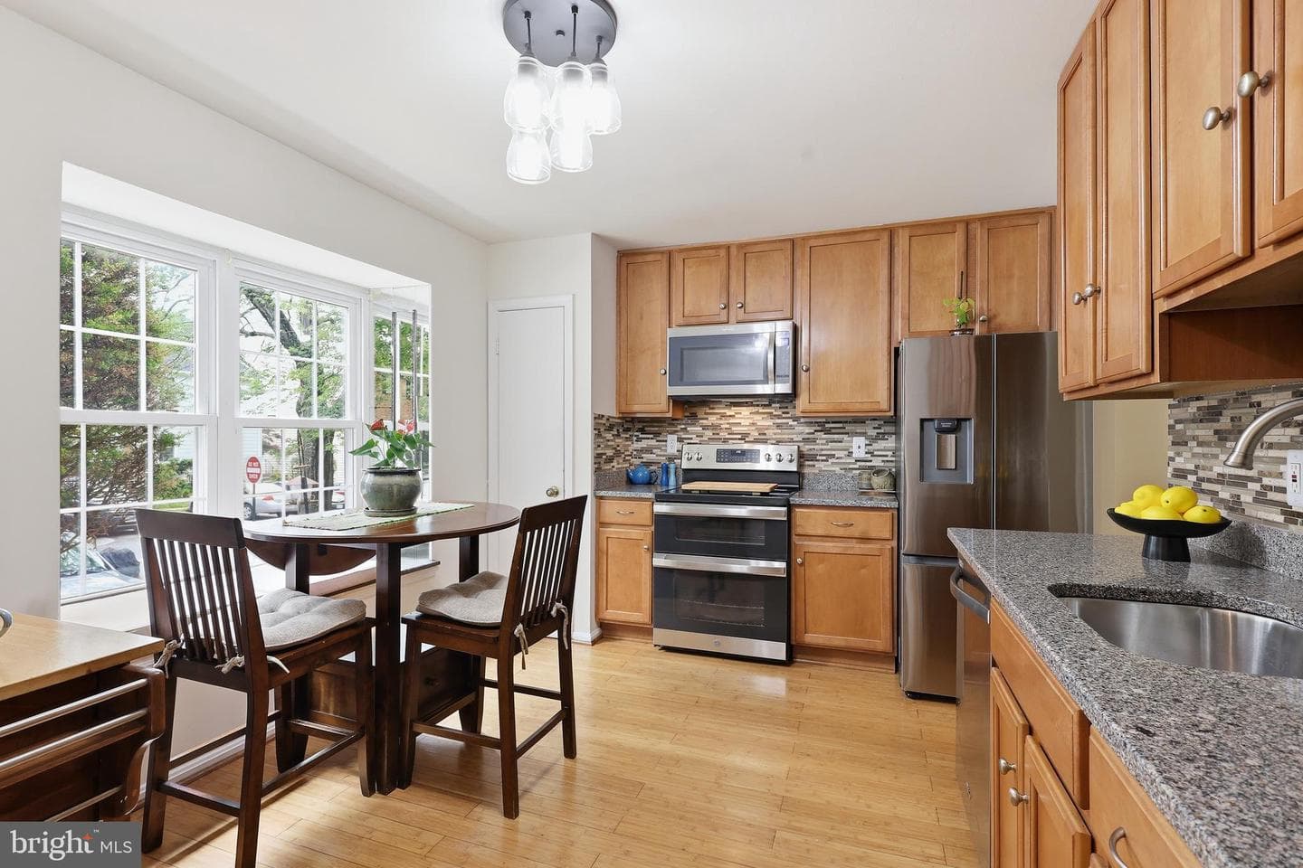 8346 Stationhouse Court photo 1