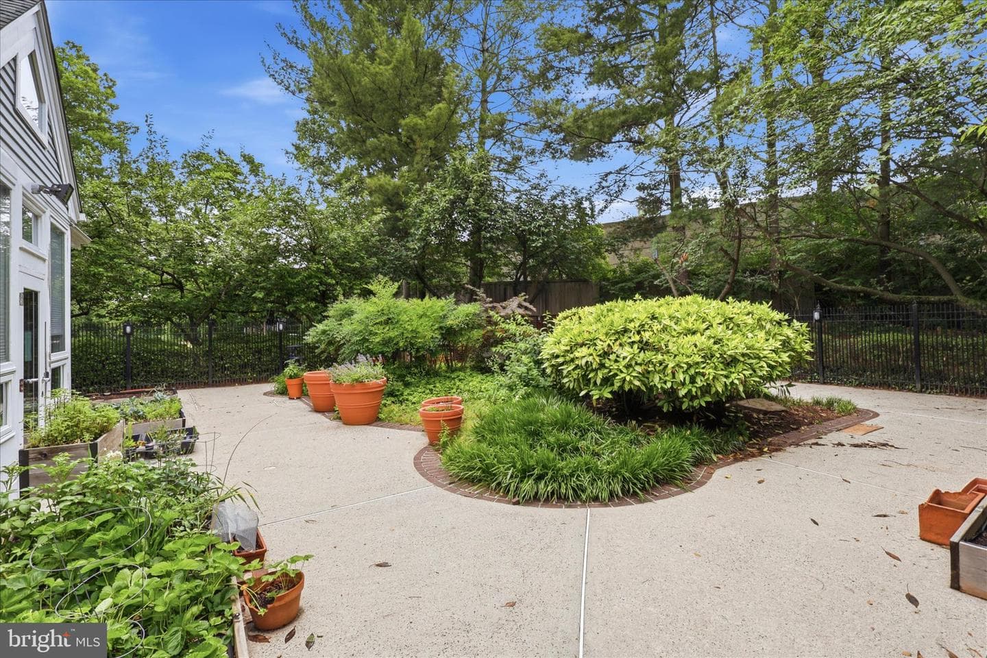 3178 Summit Square Drive #3-D3 photo 26