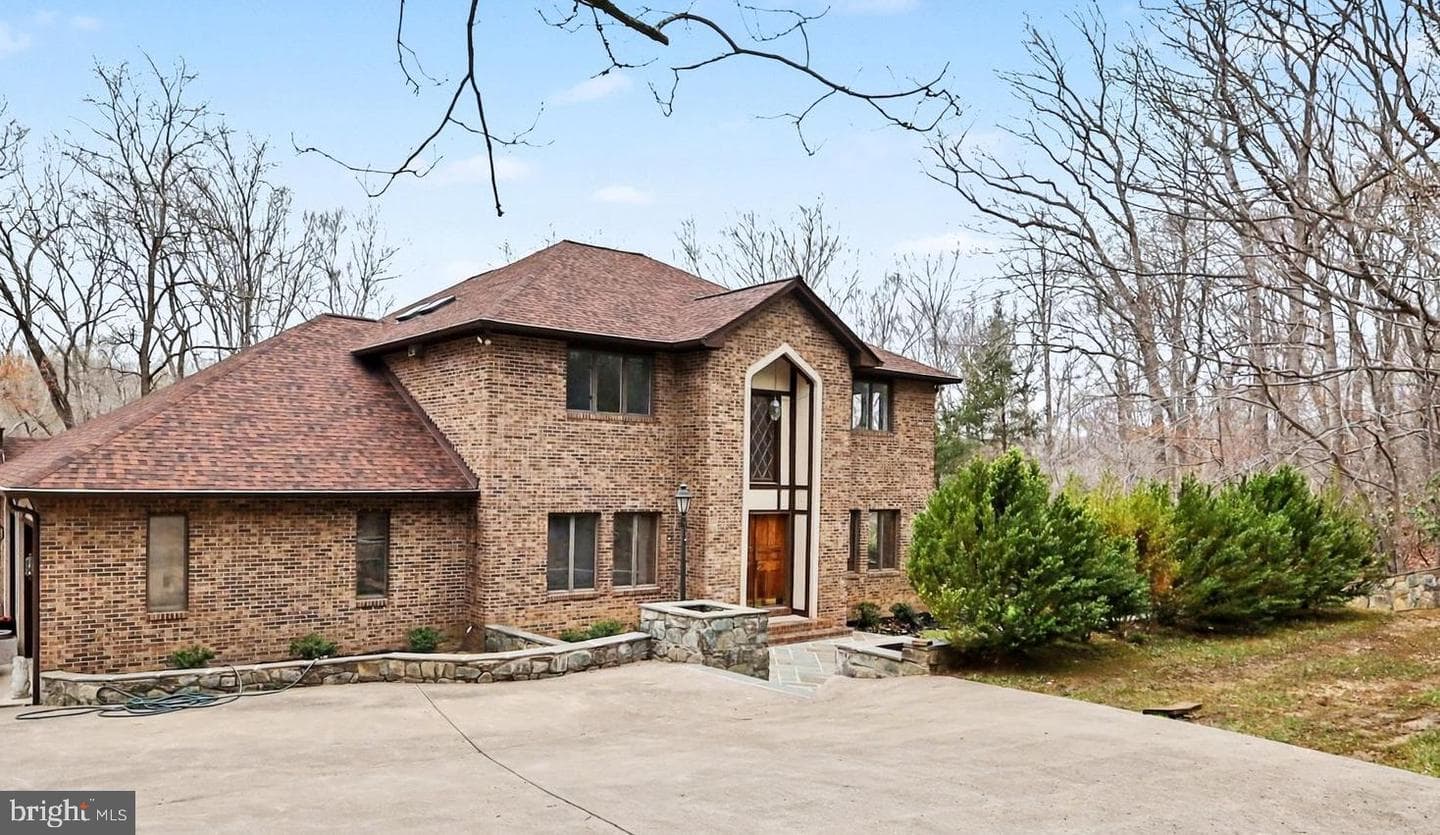 8406 Cathedral Forest Drive photo 2