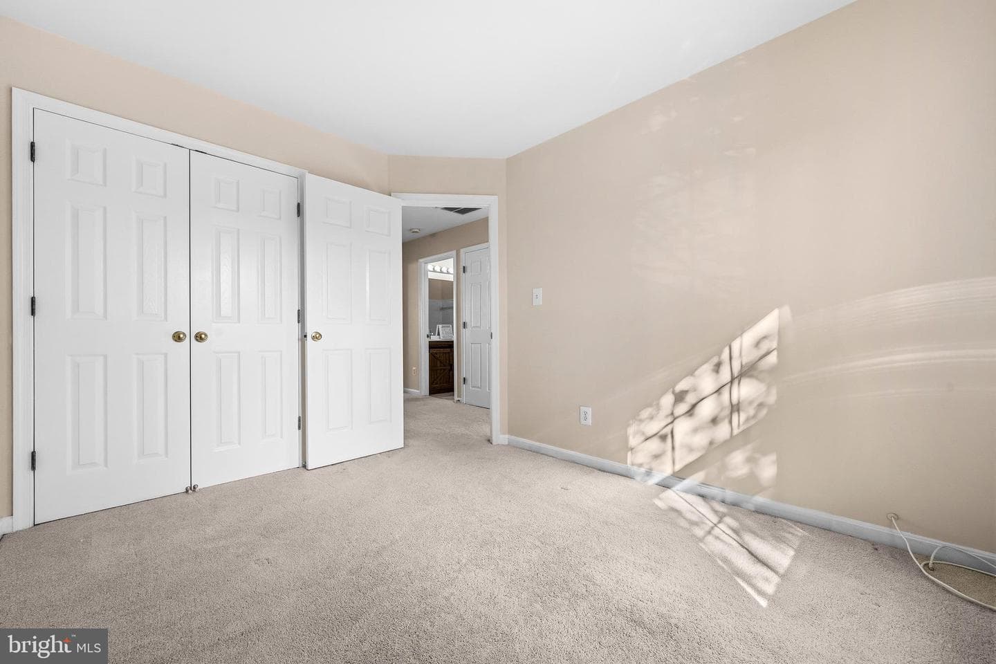2475 Wheat Meadow Circle photo 30