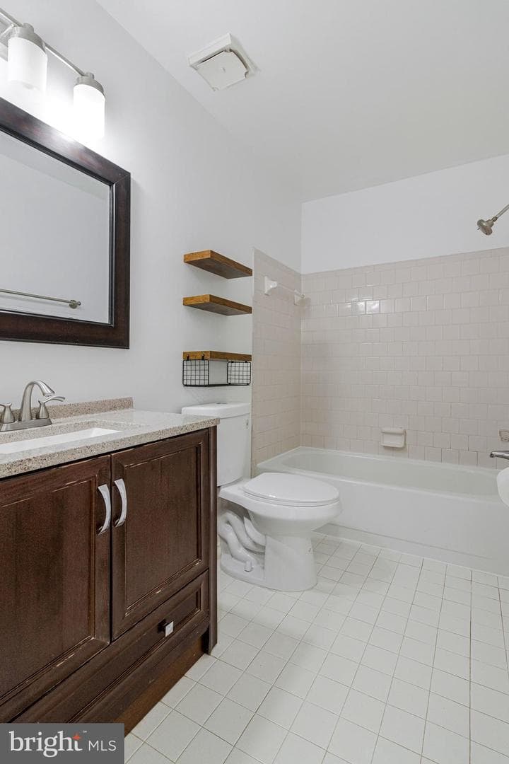 5919 Ambassador Way photo 37