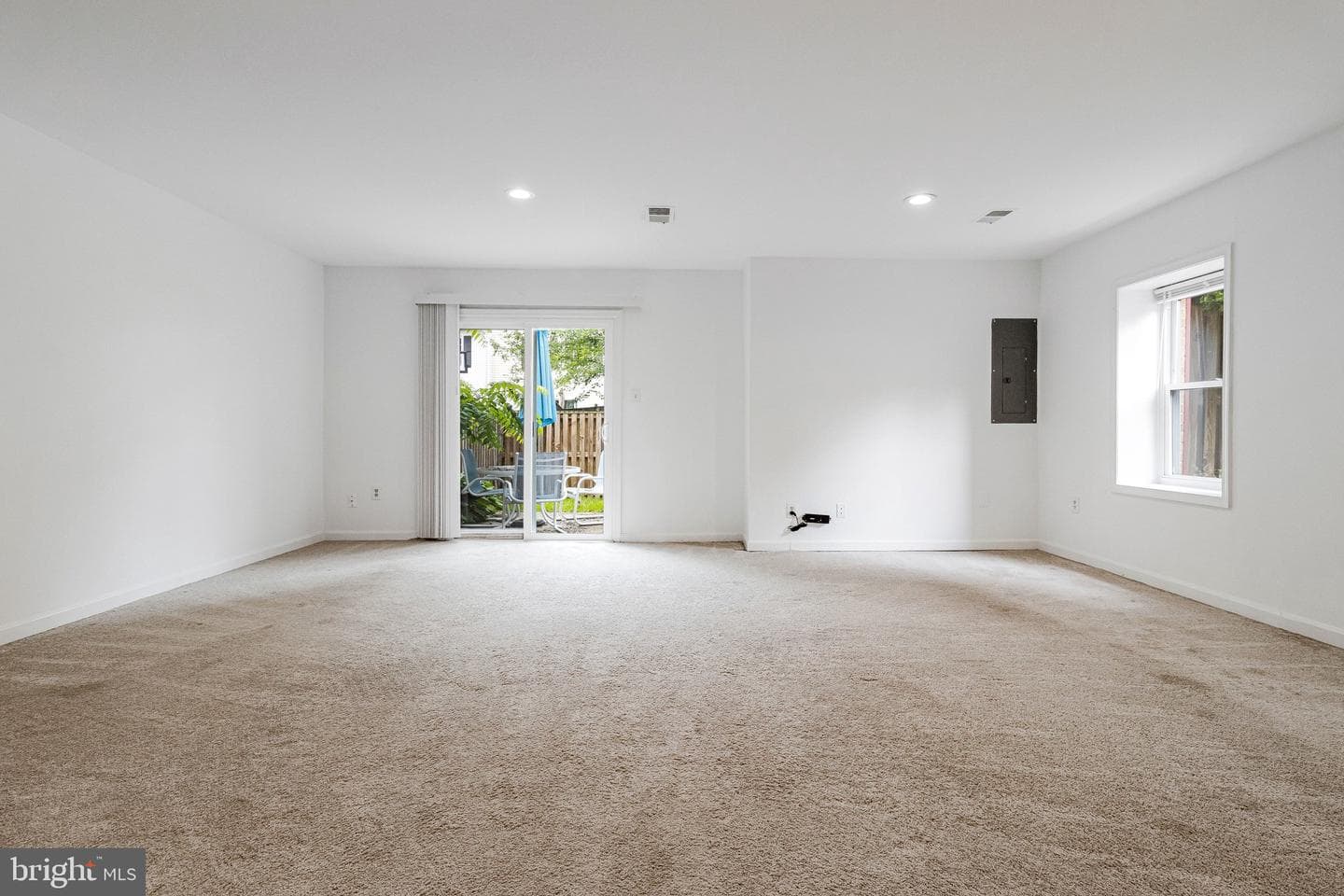 5919 Ambassador Way photo 53