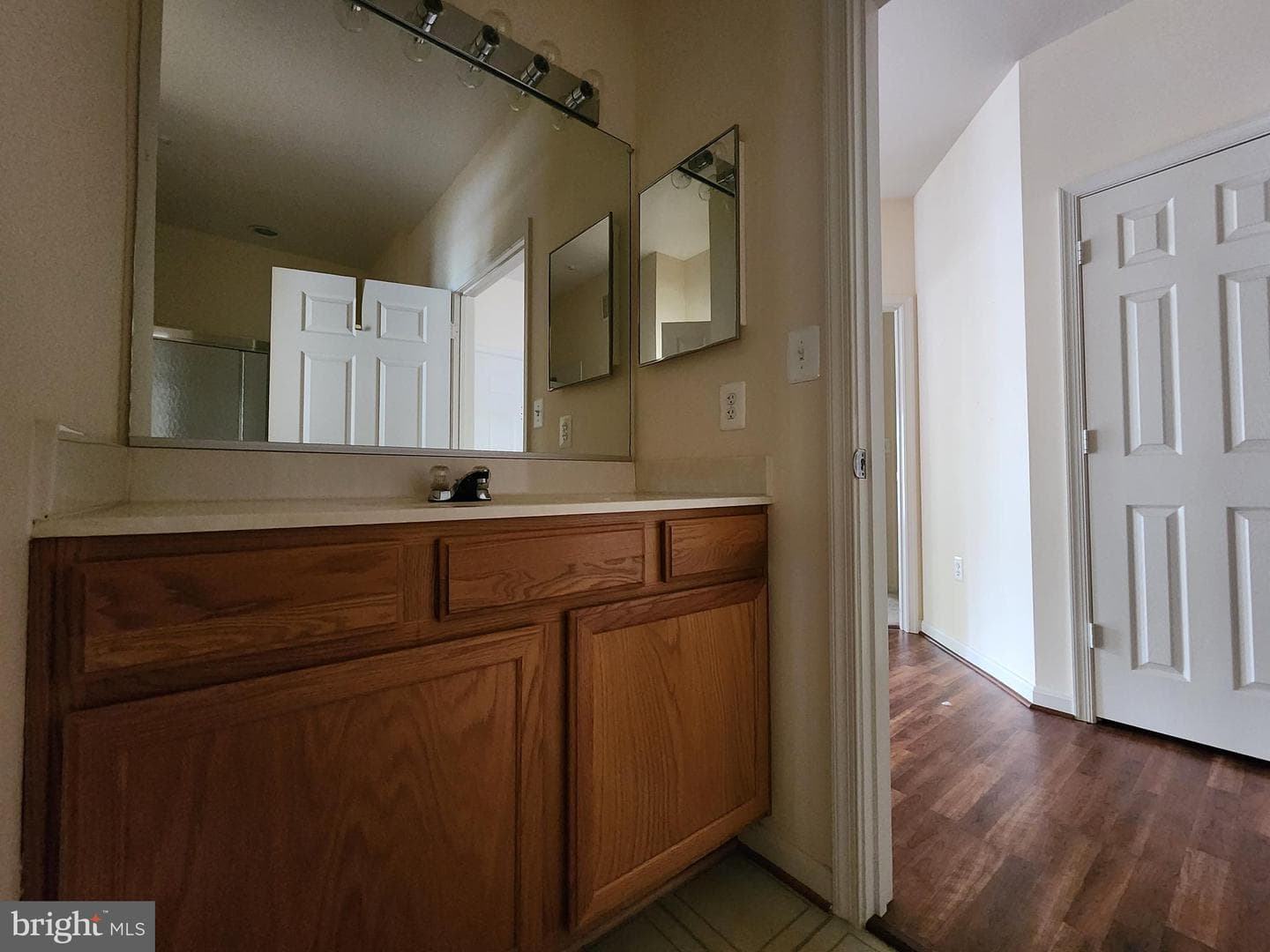 4137 Fountainside Lane #103 photo 19