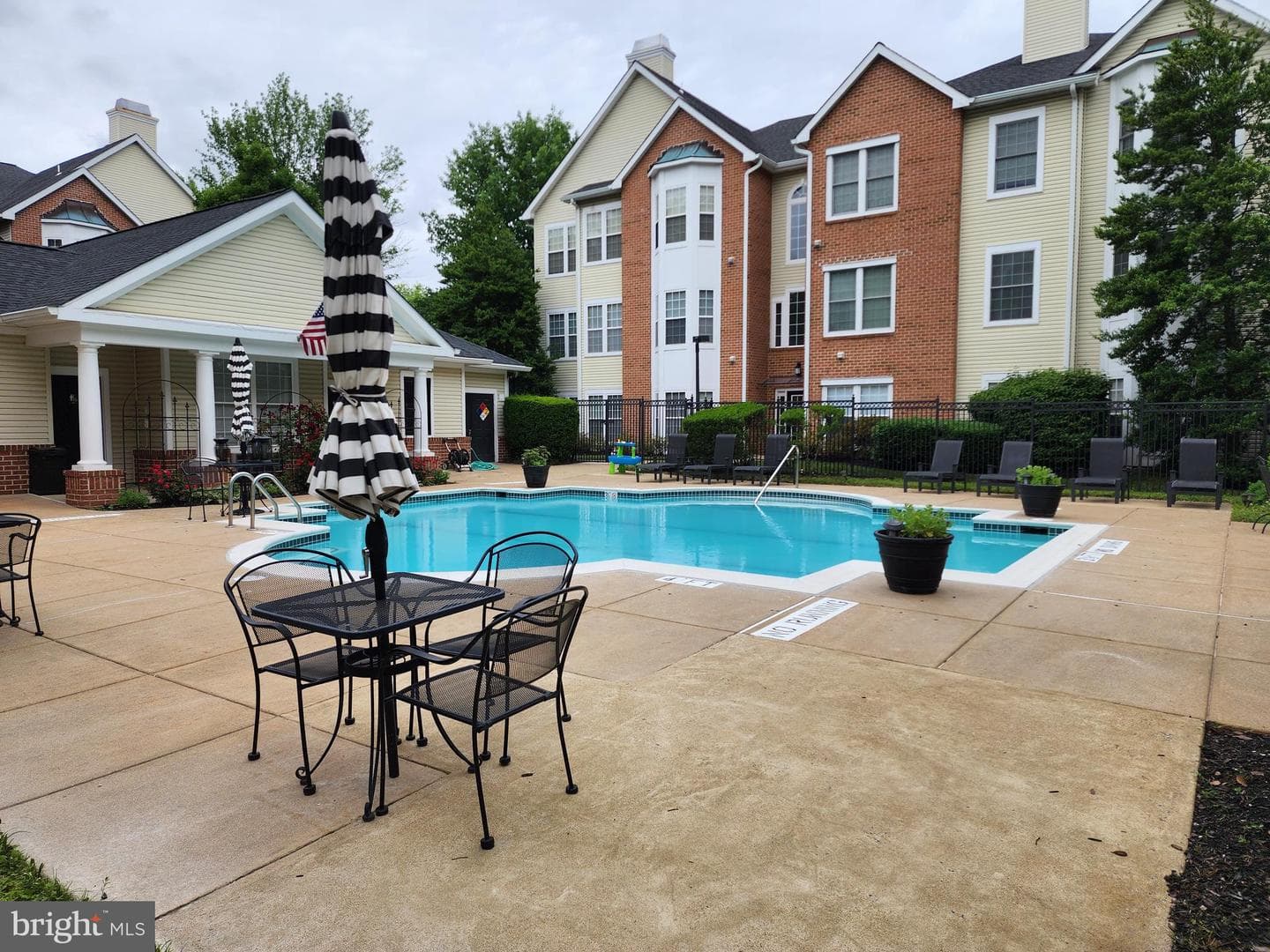 4137 Fountainside Lane #103 photo 23