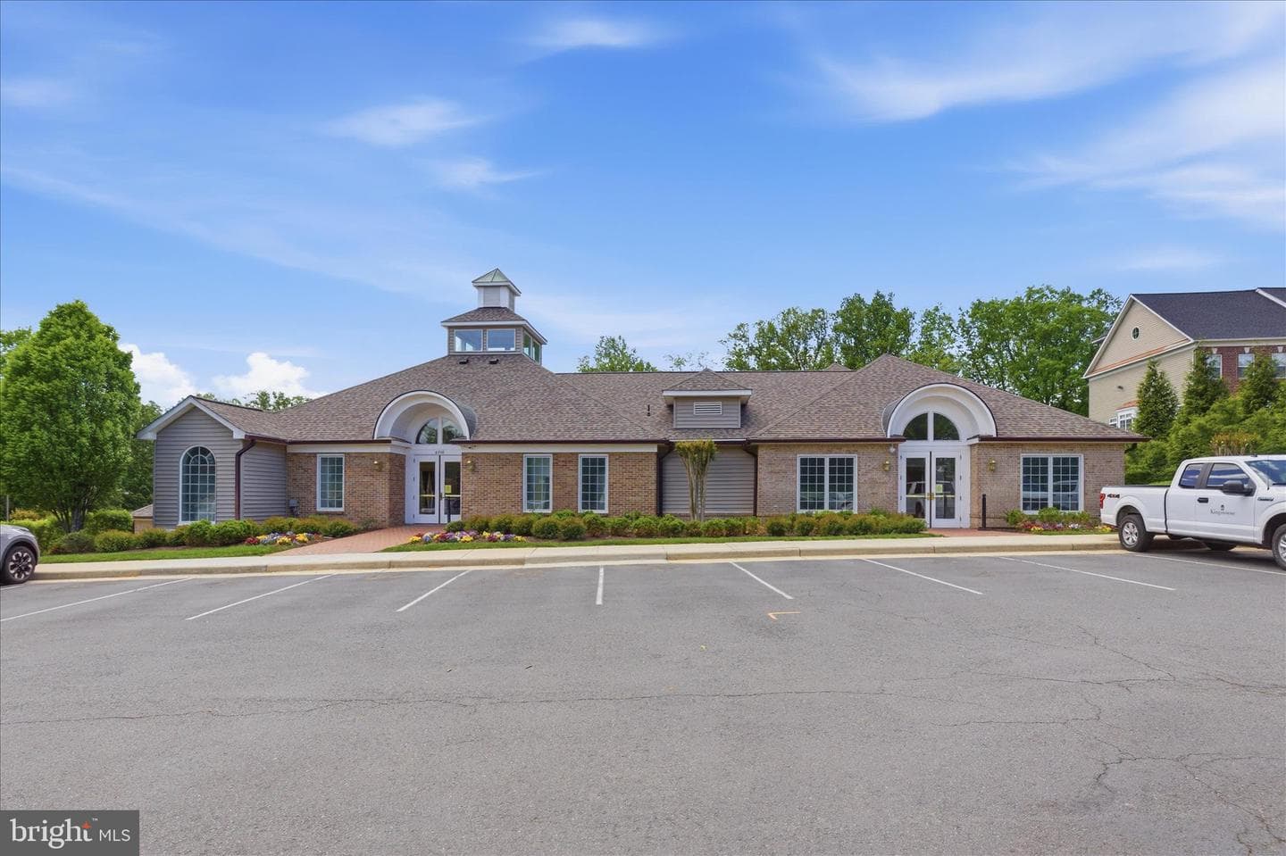 6006 Keble Drive photo 45