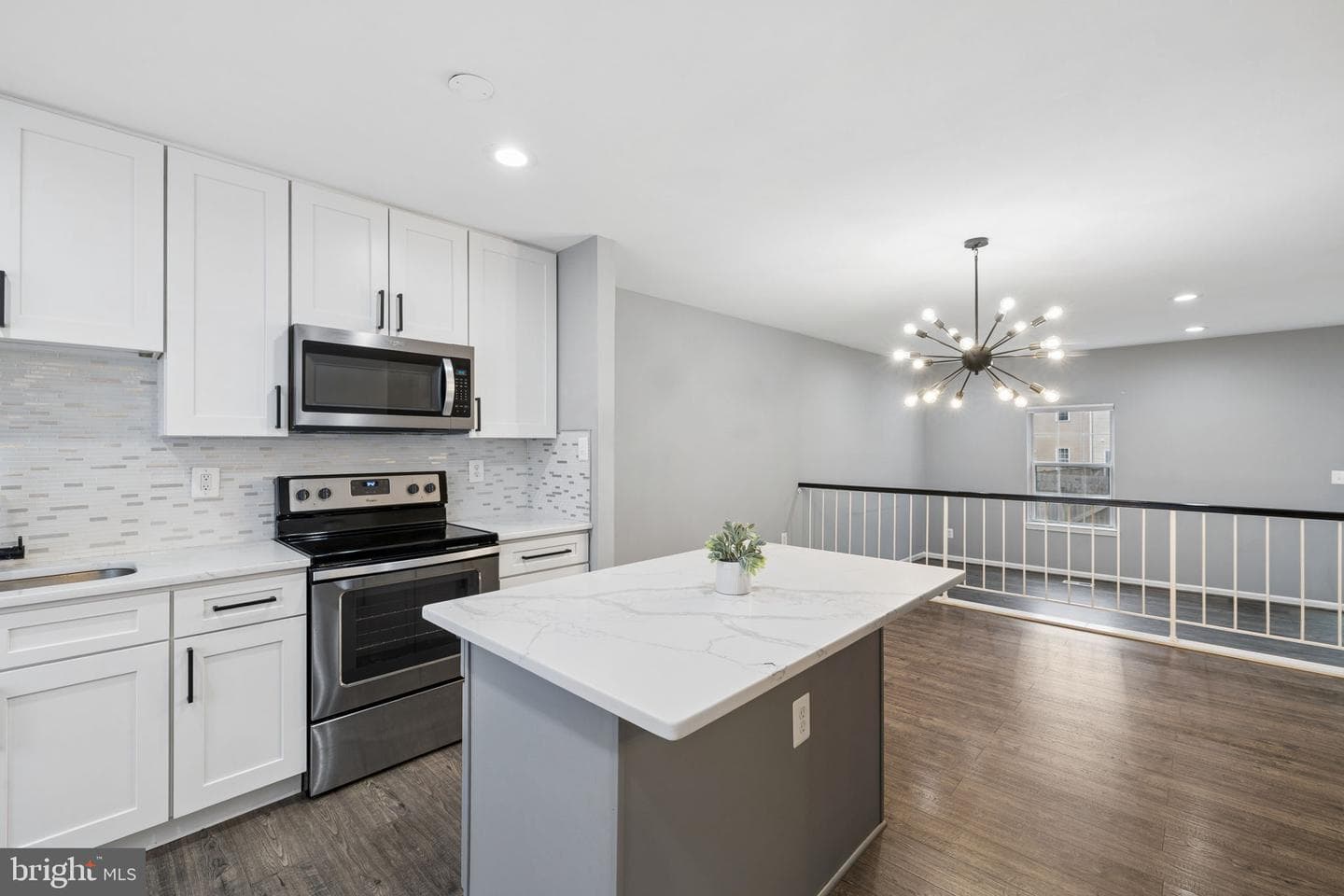 6267 Alforth Avenue photo 8