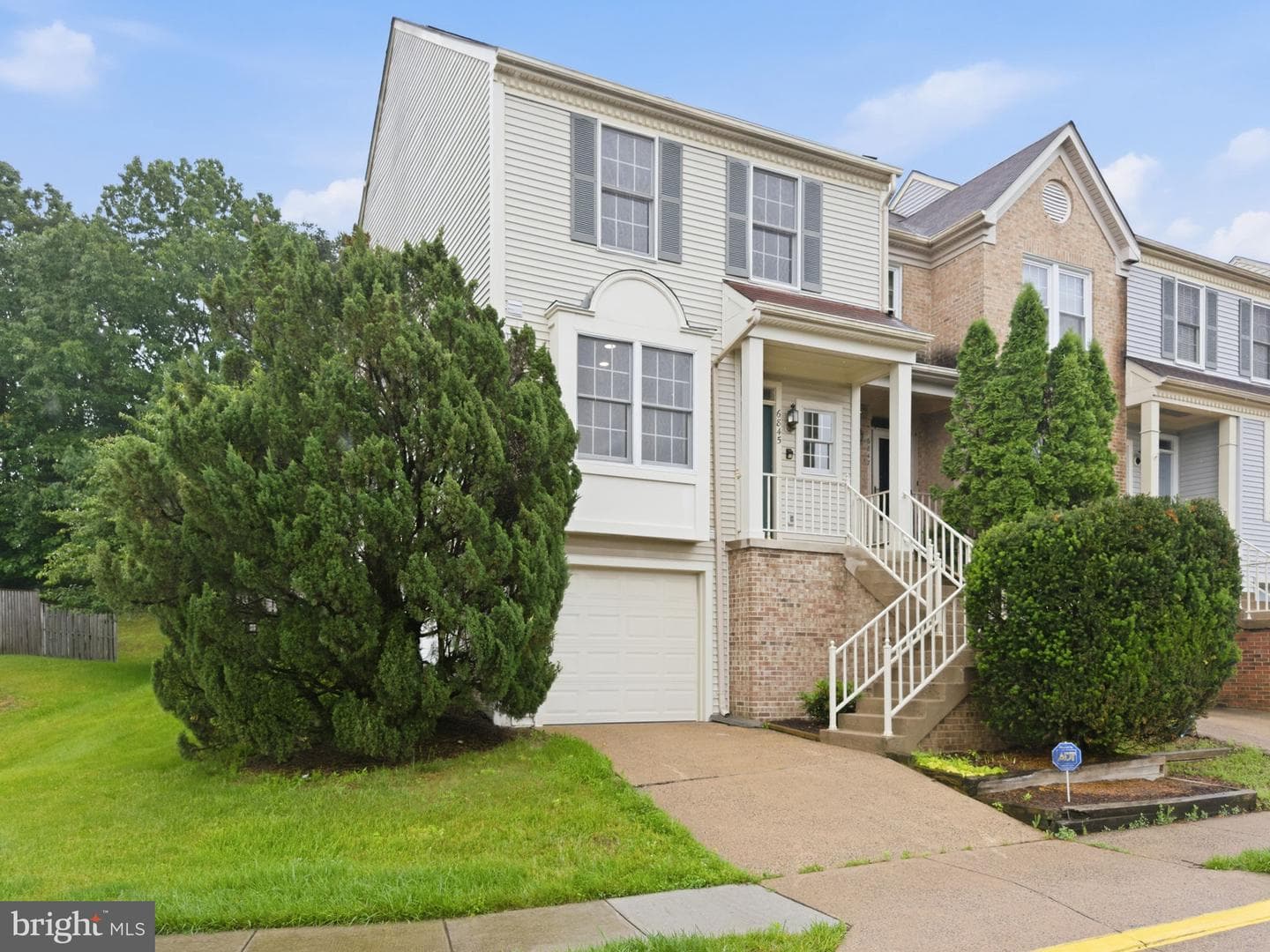 6845 Malton Court photo 2
