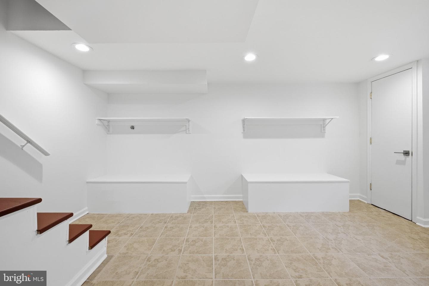 2033 Arlington Terrace photo 35