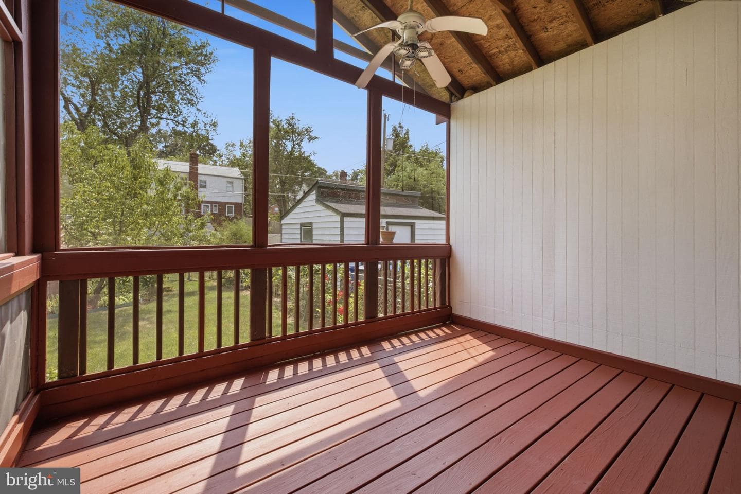 2033 Arlington Terrace photo 44