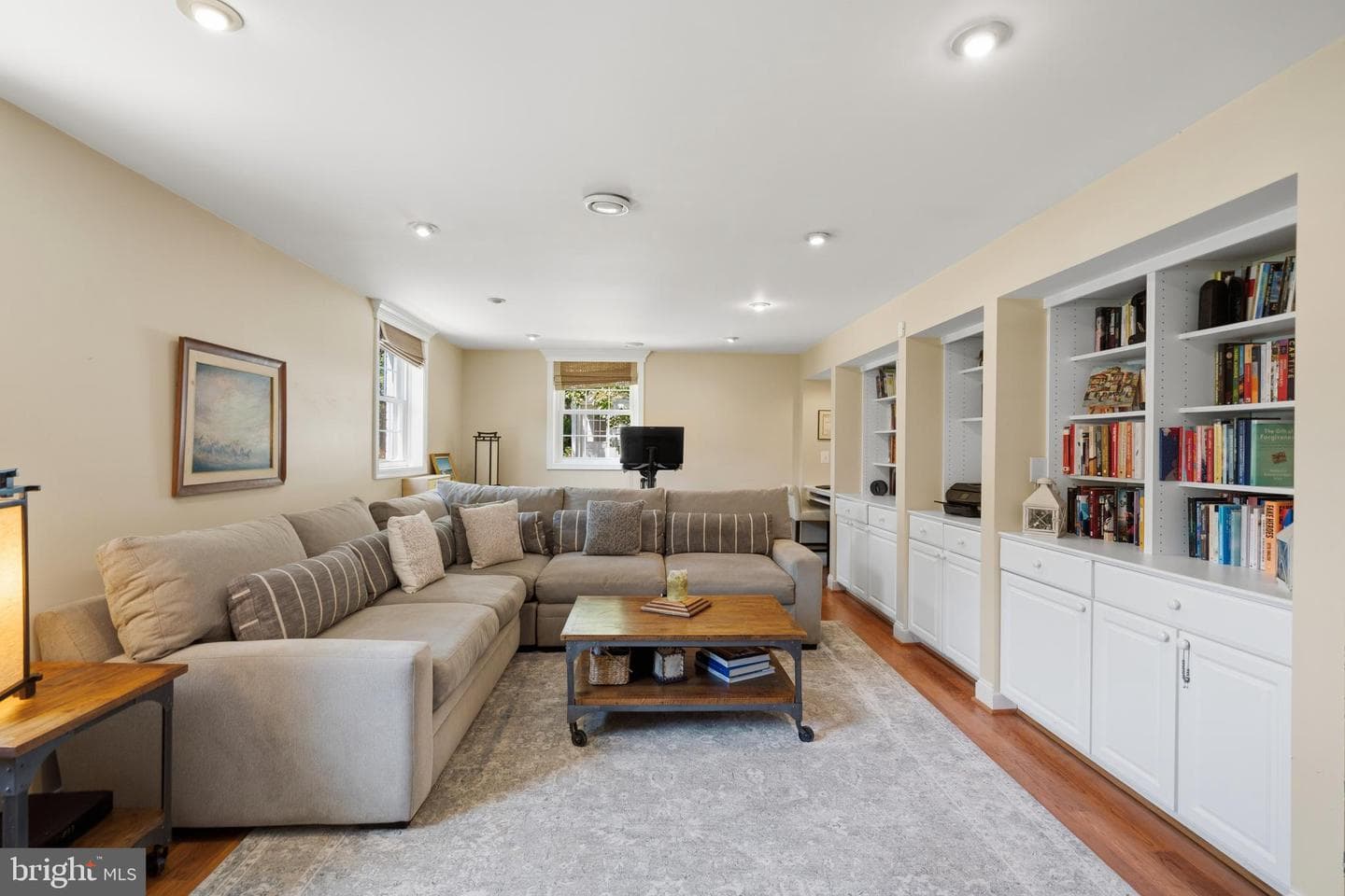 8611 Cyrus Place photo 30