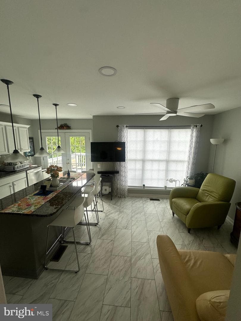 1163 Cypress Tree Place photo 9