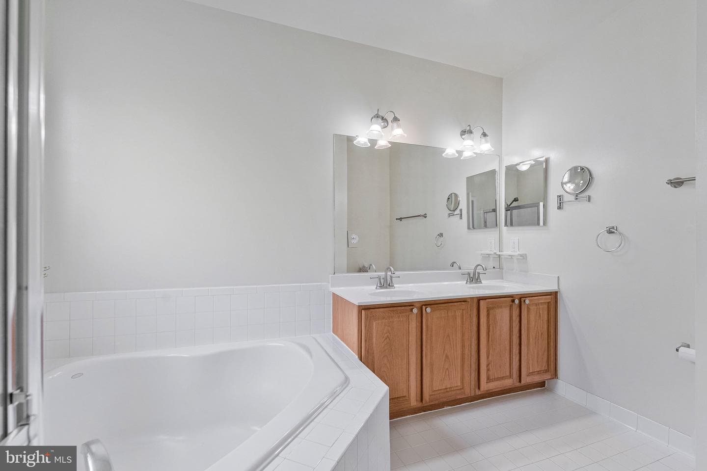 8937 Milford Haven Court #37a photo 10