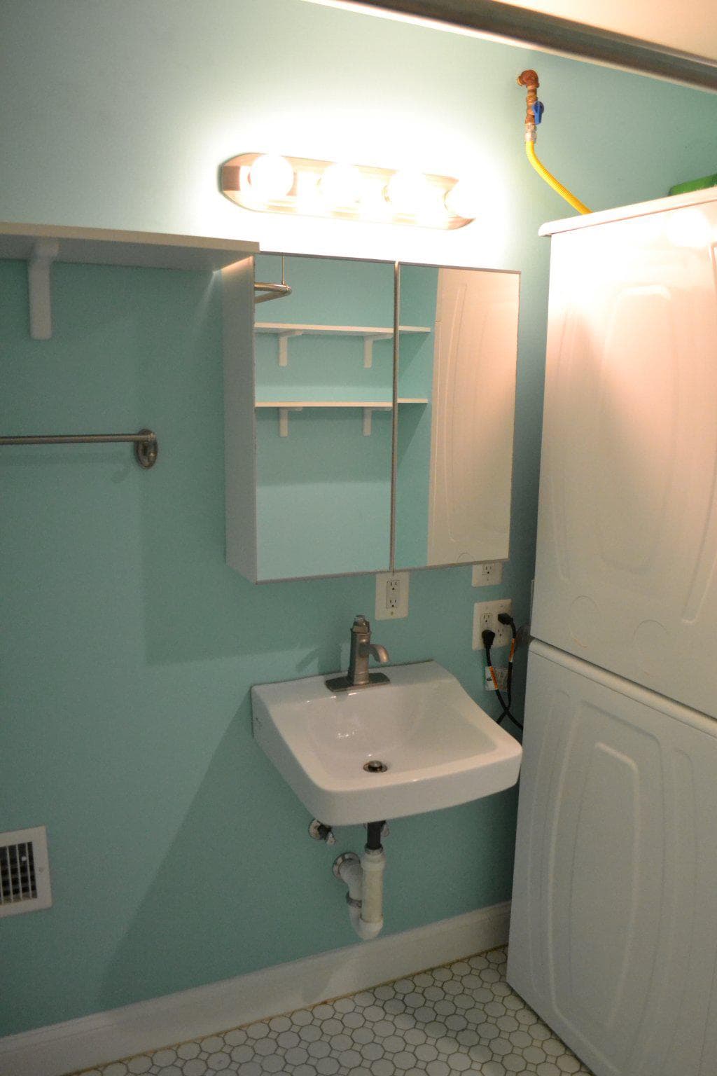 5008 Regina Drive photo 23