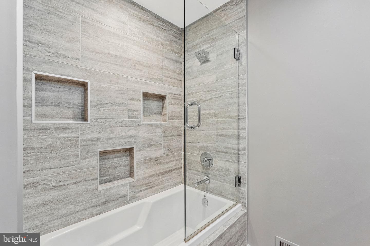 6952 Kyleakin Court photo 46