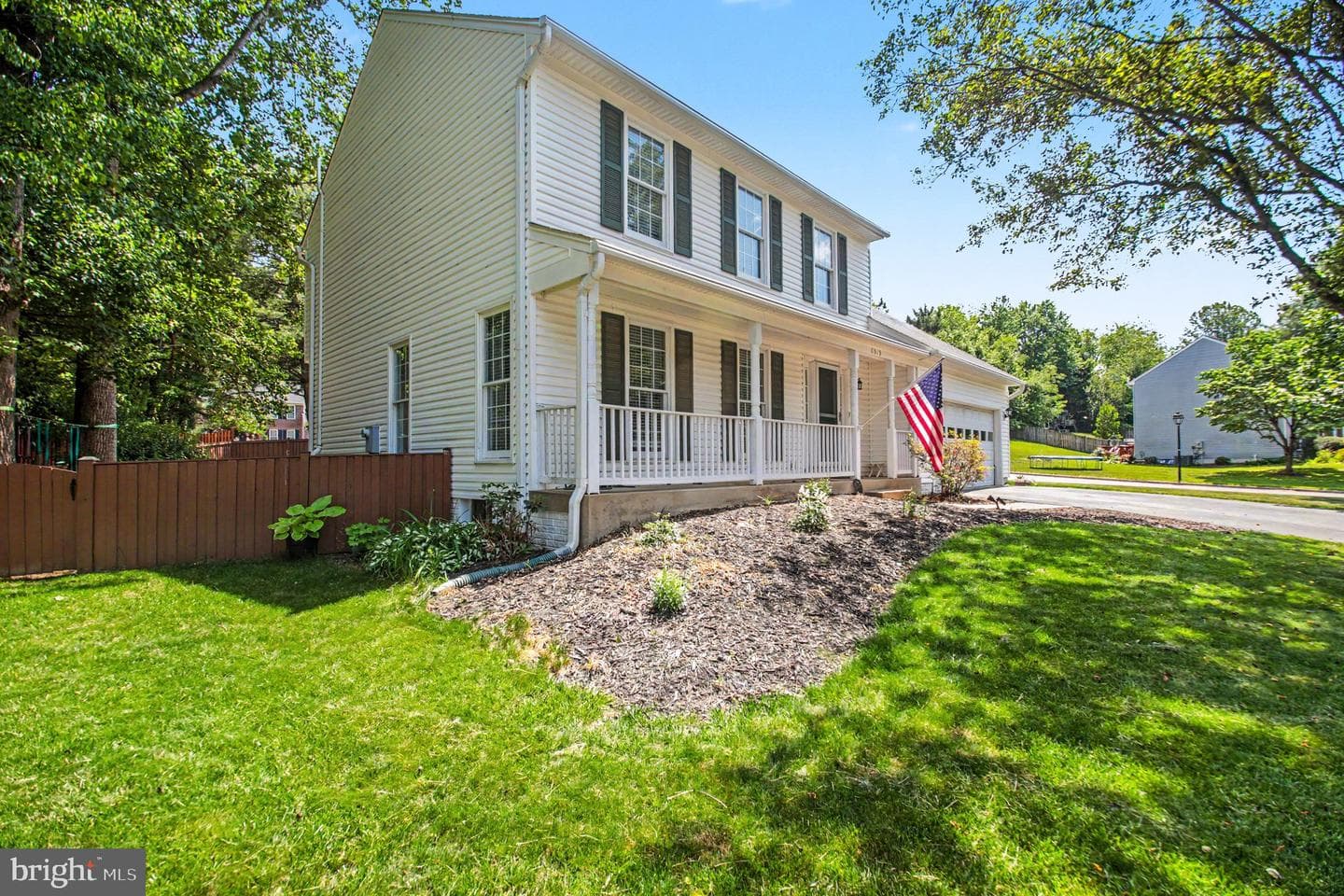 8019 Oak Bridge Lane photo 4
