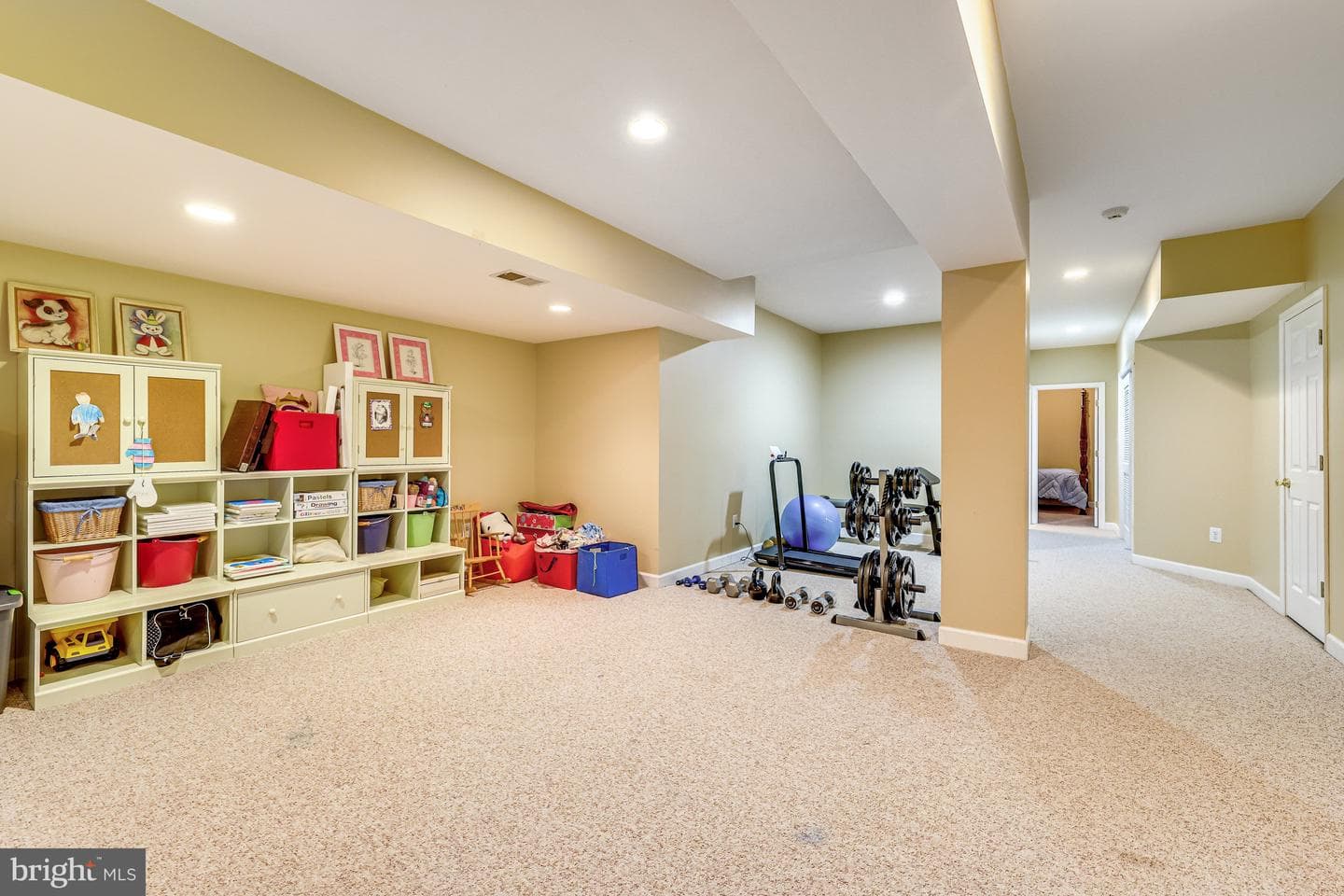 1104 Safa Street photo 63