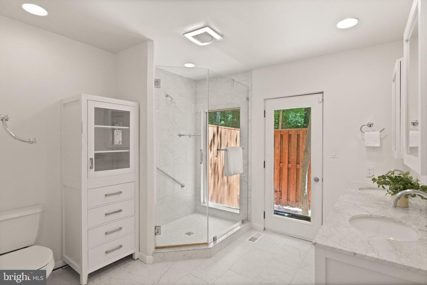 11609 Sourwood Lane photo 7