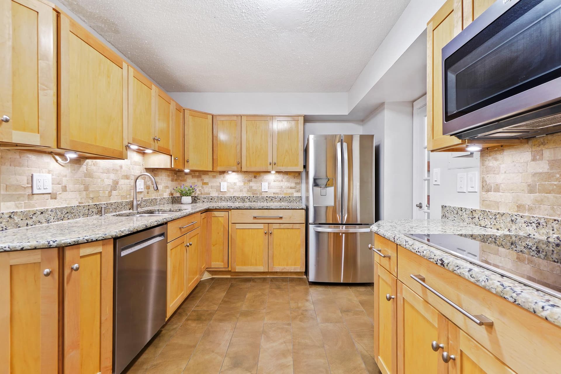 5901 Mount Eagle Drive #1005 photo 27