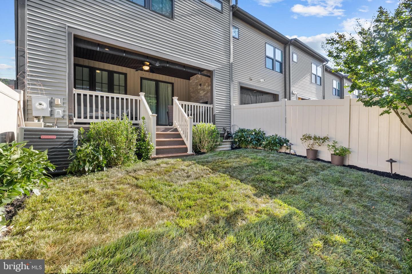 9253 Wood Violet Court photo 16