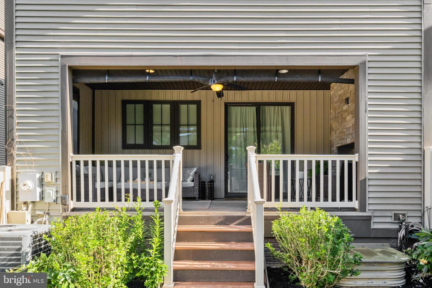 9253 Wood Violet Court photo 18
