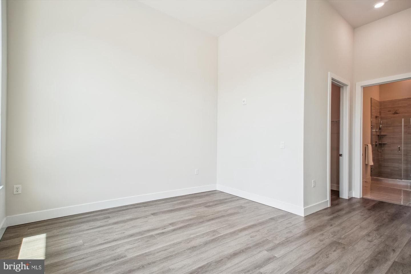 1761 Old Meadow Road #106 photo 12