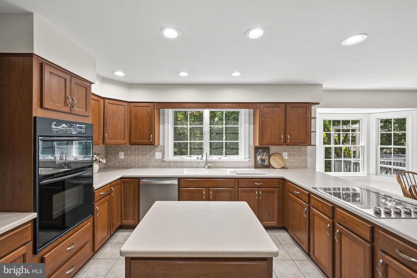 9127 Scott Street photo 50