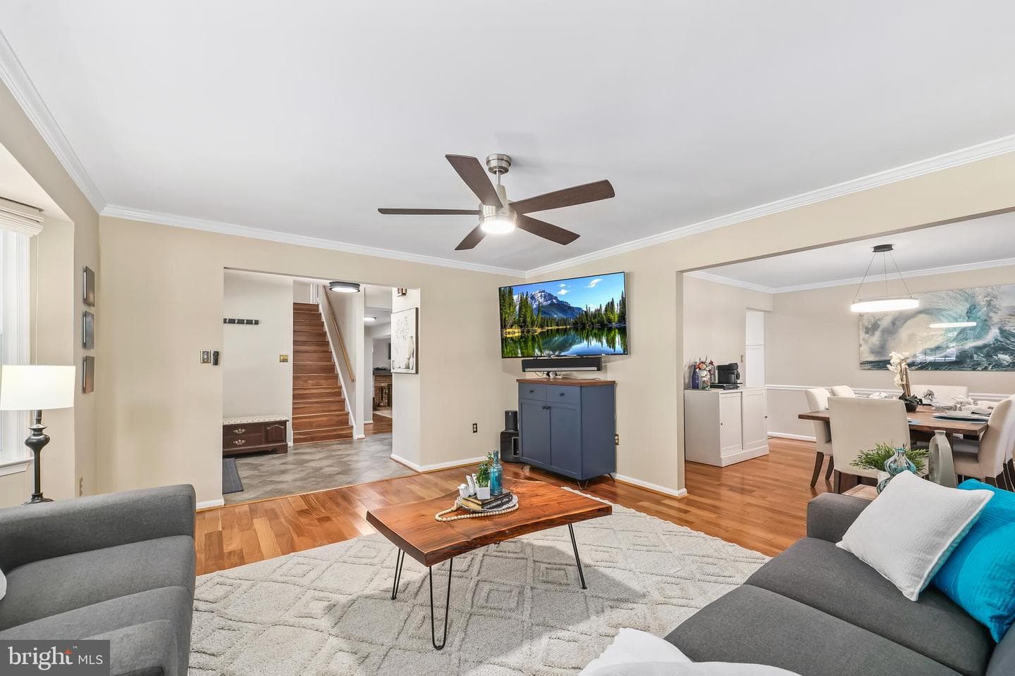 9217 Rockefeller Lane photo 4