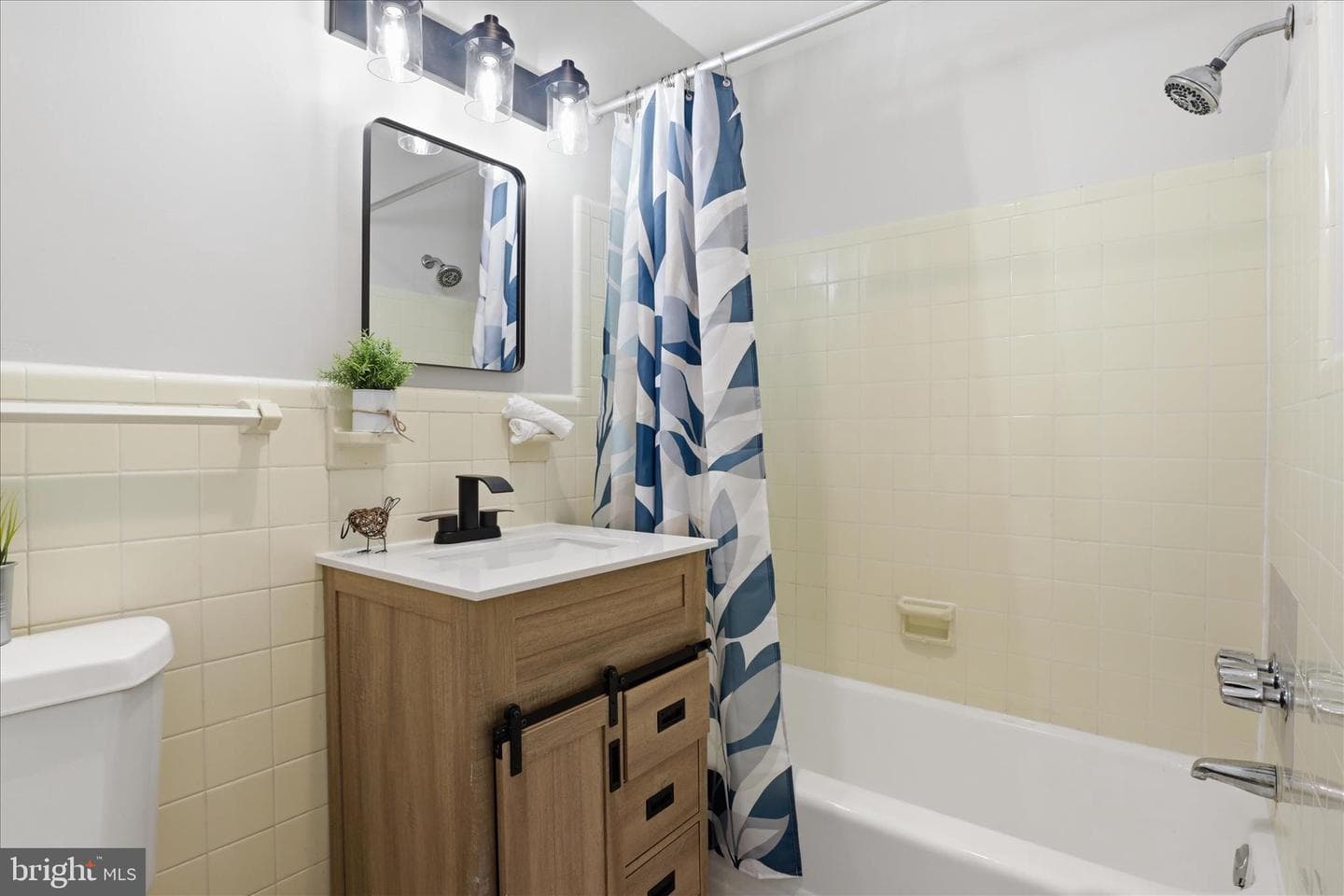 6641 Wakefield Drive #703 photo 30