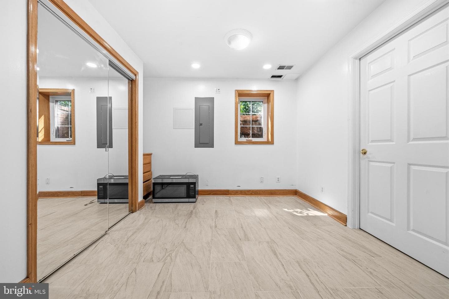 4030 Hadley Lane photo 40