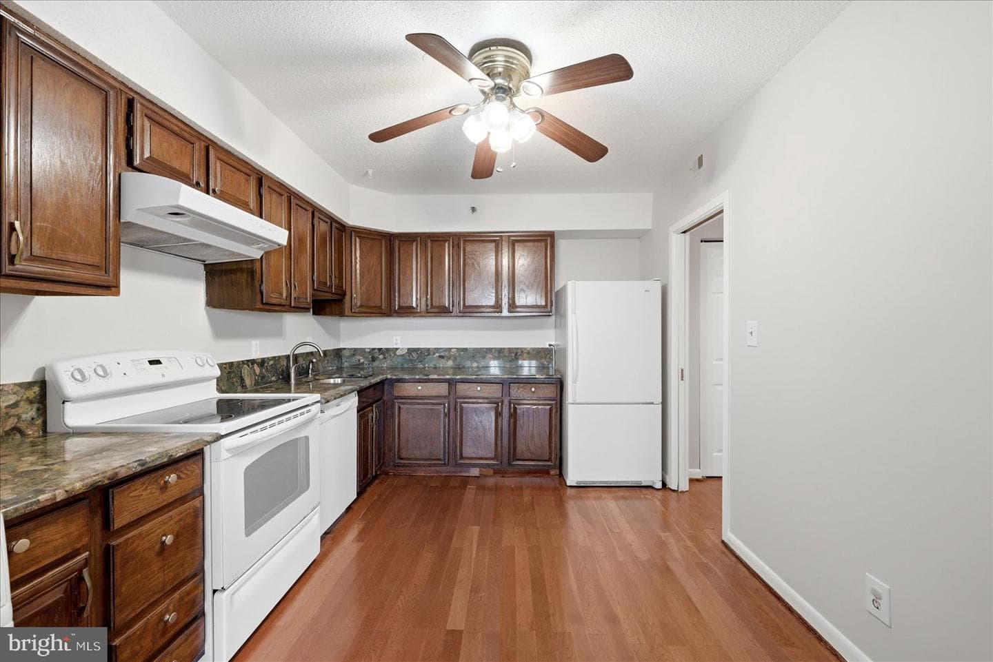 3709 S George Mason Drive #707 photo 12