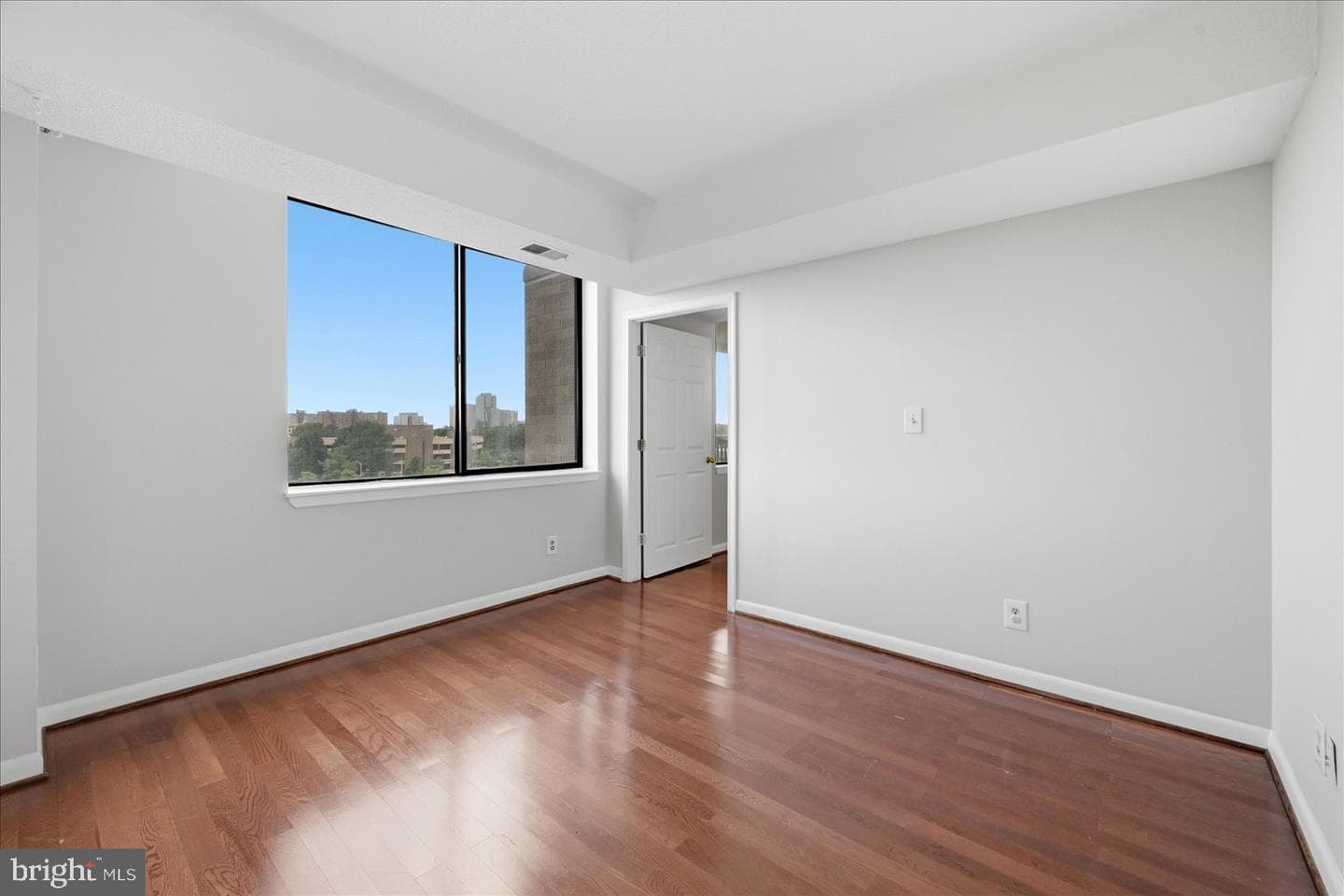 3709 S George Mason Drive #707 photo 22