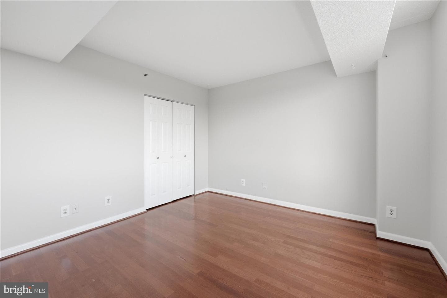 3709 S George Mason Drive #707 photo 23