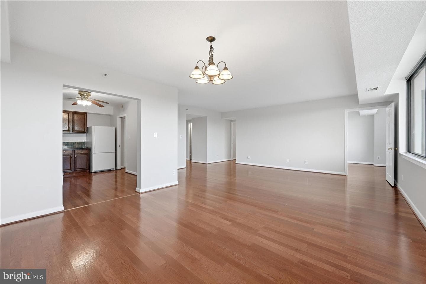 3709 S George Mason Drive #707 photo 9