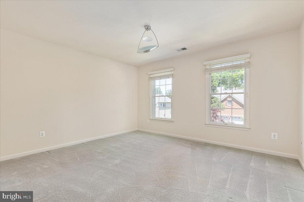 12221 Harbor Town Circle photo 34