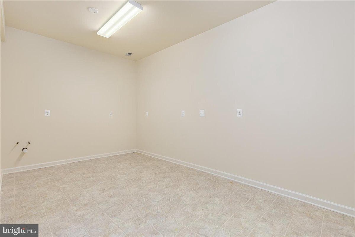 12221 Harbor Town Circle photo 43