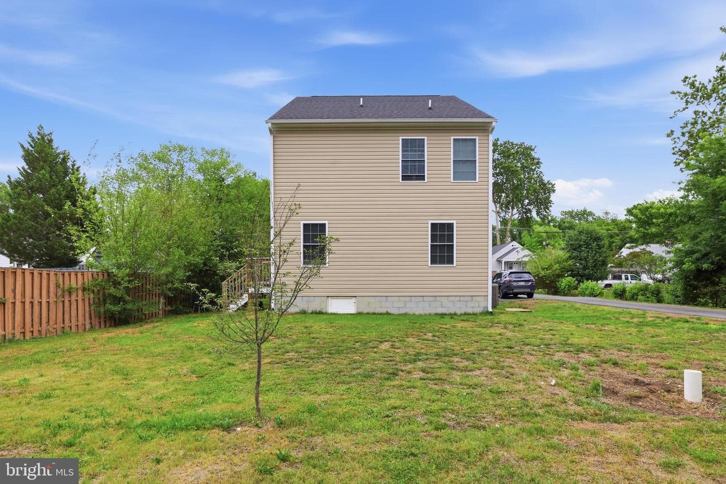 8528 Engleside Street photo 36