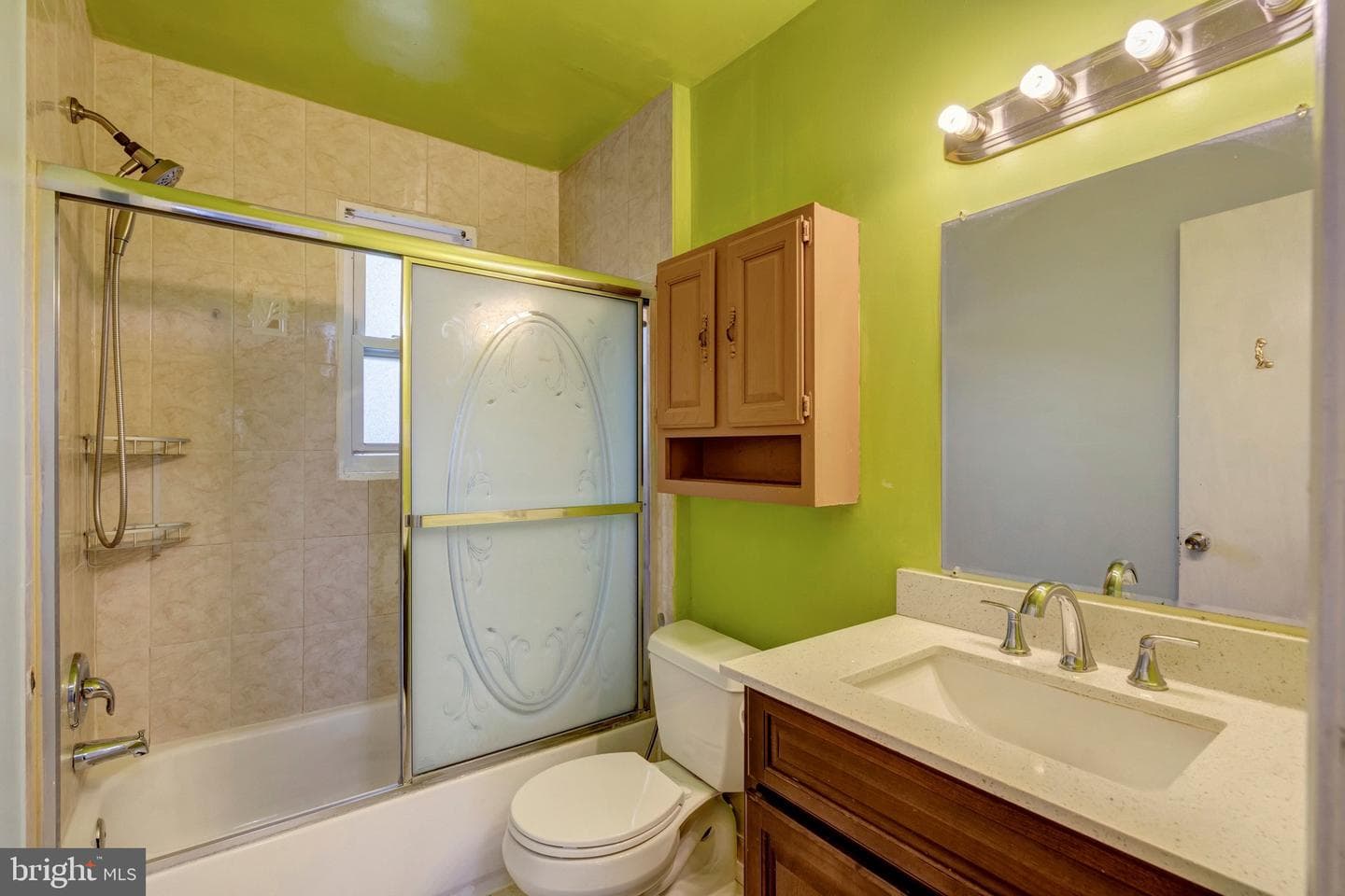 5910 Flanders Street photo 31