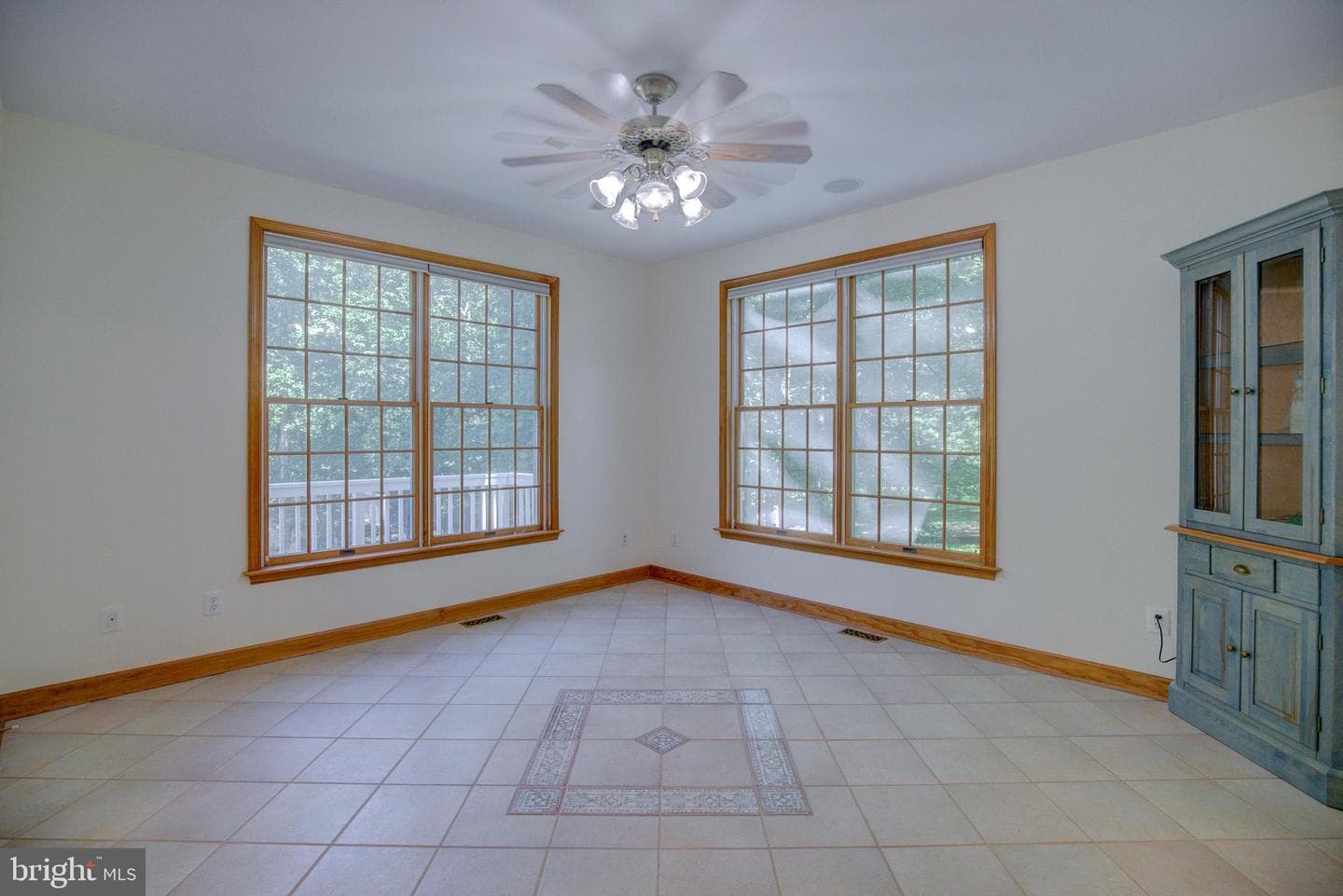 813 Blacks Hill Road photo 34